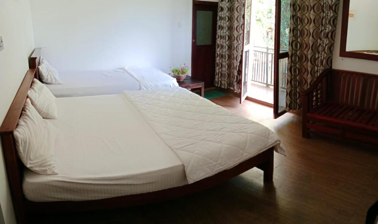 Home Stay Resort Nilaveli Exterior foto